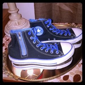 Converse Chuck Taylor's size 8.5